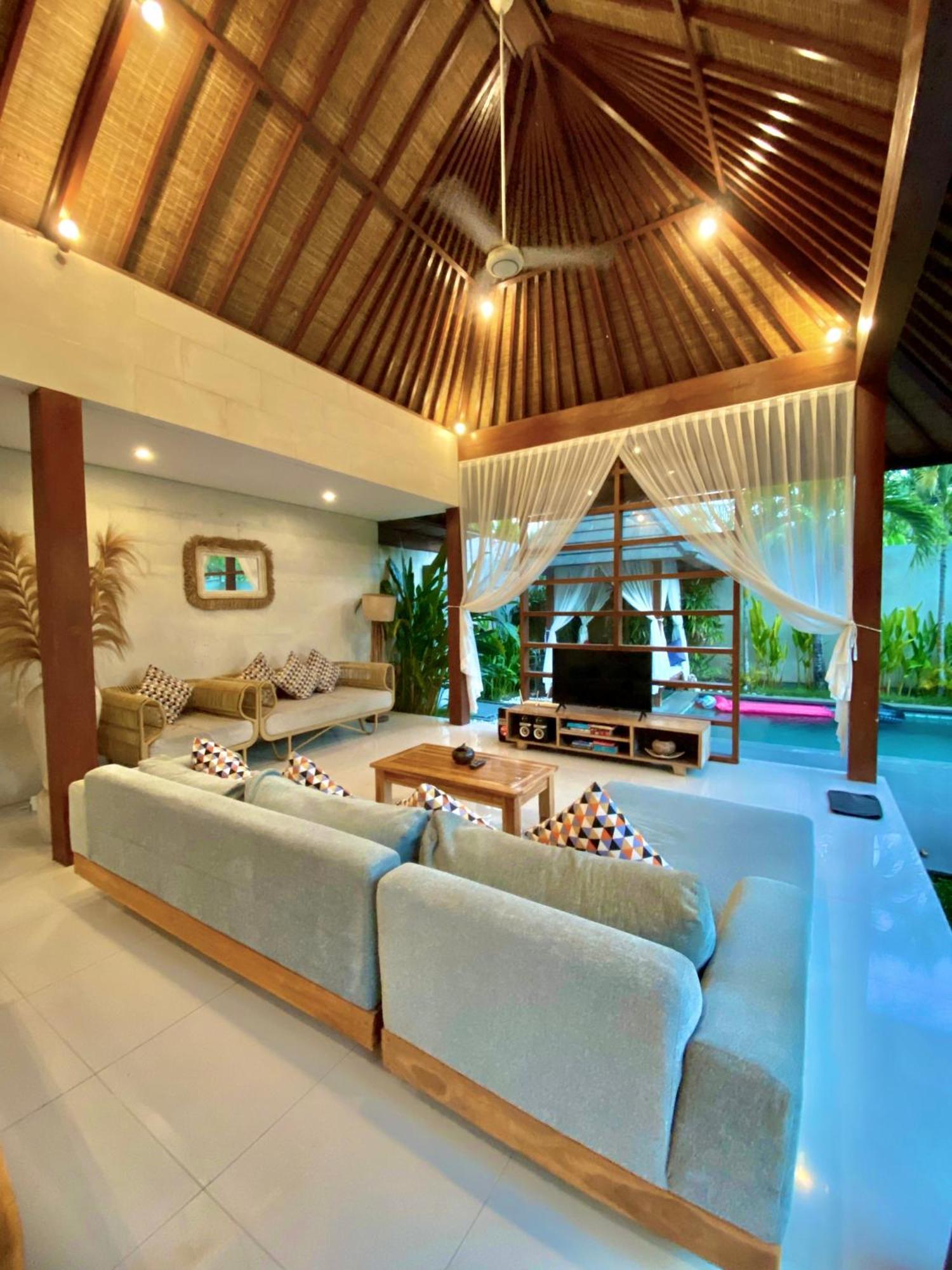Nil Villa Seminyak Zewnętrze zdjęcie