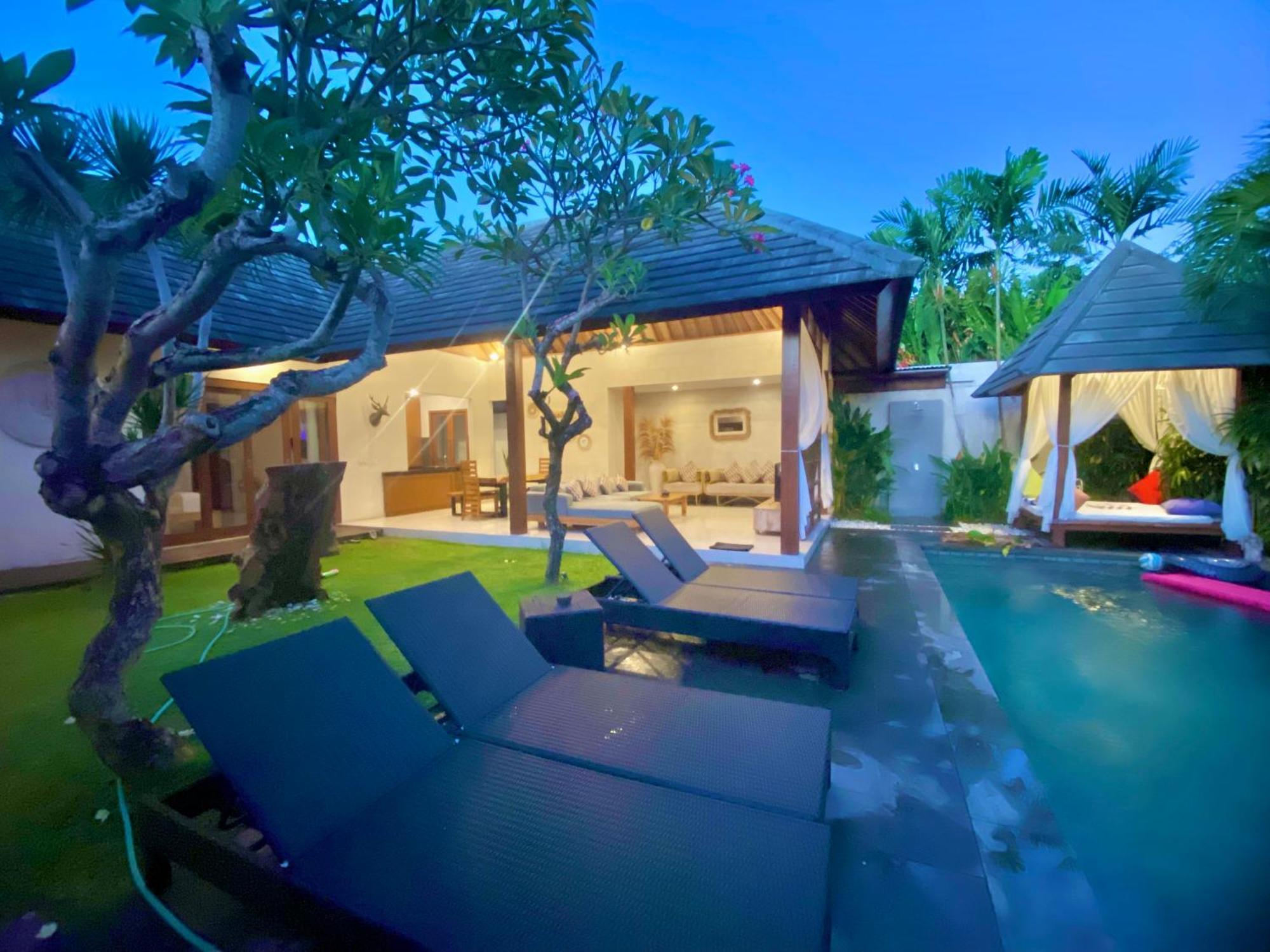 Nil Villa Seminyak Zewnętrze zdjęcie